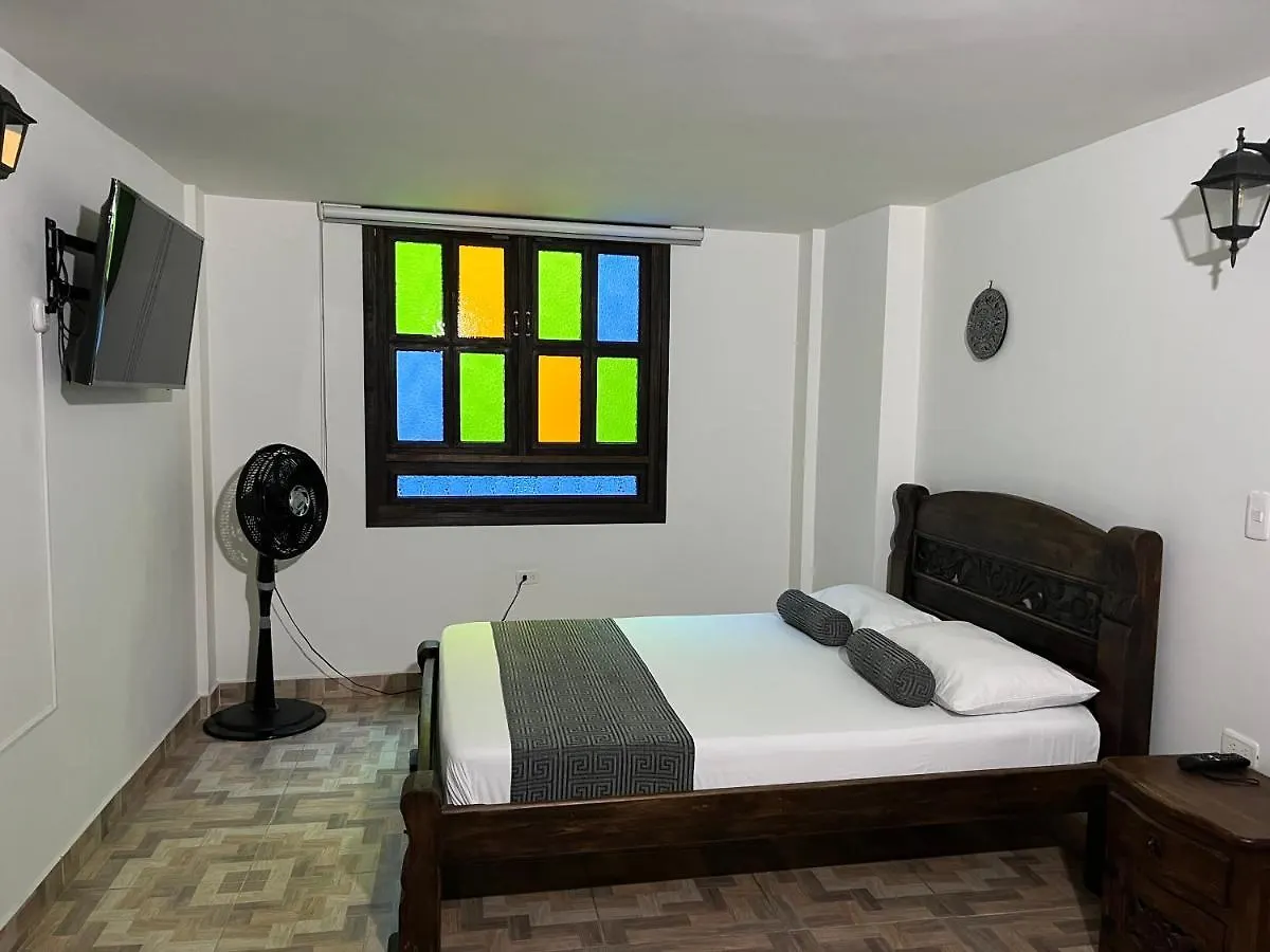 ****  Santiago Dc Hotel Cali Colombie